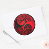 Rode en zwarte boom van Life Yin Yang Ronde Sticker (Envelop)