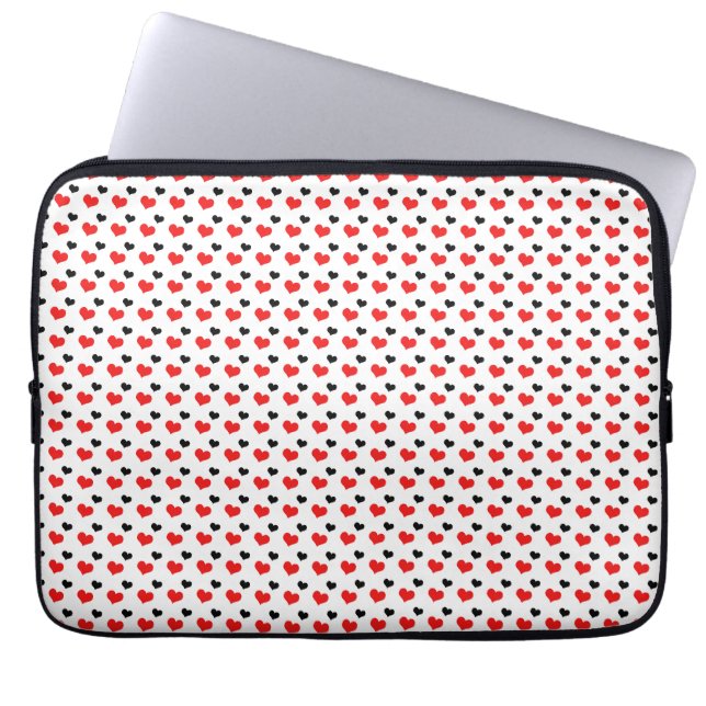 Rode en zwarte harten laptop sleeve (Voorkant)