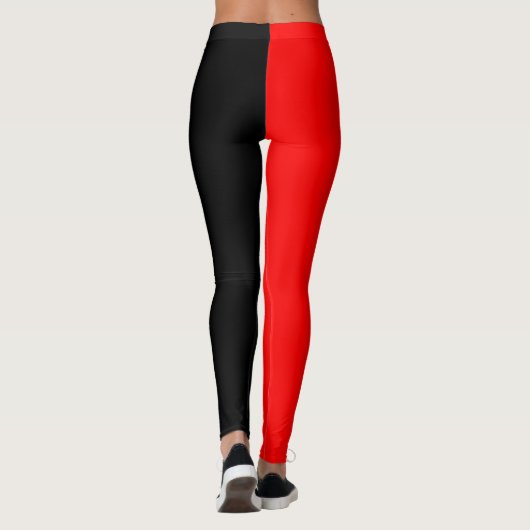 Rode en zwarte jester leggings (Achterkant)
