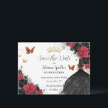 Rode en zwarte Rozen Princess Gold Quinceañera Save The Date<br><div class="desc">Personaliseer deze rode en zwarte bloemen Quinceañera / Sweet 16 verjaardagsdatum, sla de datum gemakkelijk en snel op. Klik gewoon op de knop Aanpassen om de teksten te bewerken, lettertypen en lettertypekleuren te wijzigen. Met een meisje gekleed in een prachtige glitterachtige zwarte baljurk, levendige rode en zwarte rozen, vlinders en...</div>