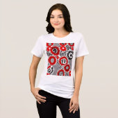 Rode en Zwarte Stippen Tri-Blend Shirt (Voorkant volledig)