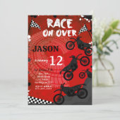 Rode fiets verjaardagsuitnodiging kaart (Staand voorkant)