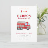 Rode Firetruck Verjaardagsuitnodiging Sjabloon Kaart (Staand voorkant)