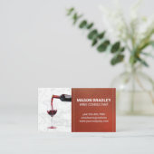 Rode fles wijn gieten | leren steek visitekaartje (Staand voorkant)