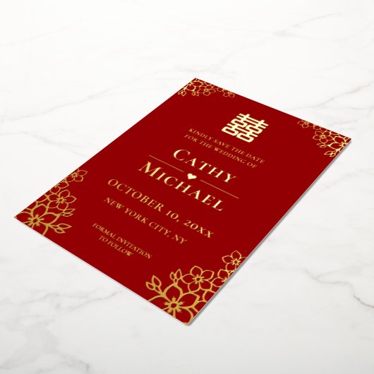 Rode florale Chinese bruiloft met uitzondering van Folie Uitnodiging (Gedraaid)