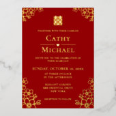 Rode florale Chinese trouwkersen bloesem Folie Uitnodiging (Voorkant)