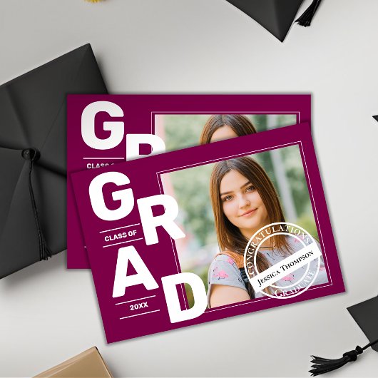 Rode fotoklas van 2025 Afstuderen aankondiging