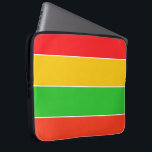 Rode, gele en limoengroene strepen laptop sleeve<br><div class="desc">Heldere en vrolijke,  gestreepte laptophoes uit neopreen met rood,  geel en limoengroen. Kan tekst of initialen toevoegen om te personaliseren. Door https://www.zazzle.com/store/celestesheffey</div>