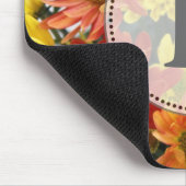 Rode, gele, oranje kleurrijke najaarsdagbloemen. muismat (Hoek)