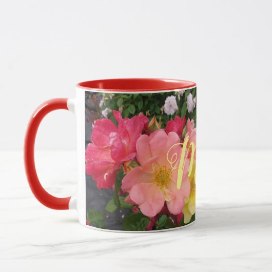 Rode gele rozenbloem Rozen Moeder Mok (Links)