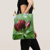 Rode Gentiaanse bloem in bloei Tote Bag (Dichtbij)
