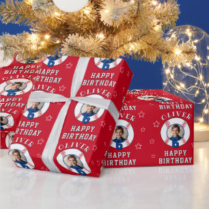Rode gepersonaliseerde honkbal verjaardagsfoto cadeaupapier