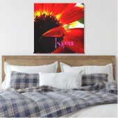 Rode Gerber Daisy Close-up Foto Krachtige Moderne  Canvas Afdruk (Insitu (Slaapkamer))