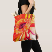Rode Gerbera waterverf schilderkunst Tote Bag (Dichtbij)