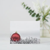 Rode glittery kerst ornament & zilveren klatergoud briefkaart (Staand voorkant)