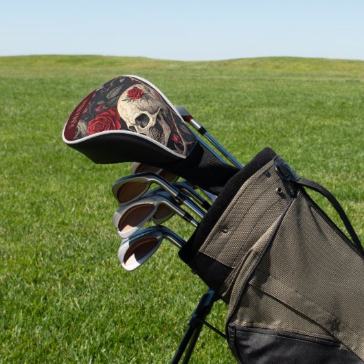 Rode Gotische schedel Rozen Golfheadcover (Insitu)