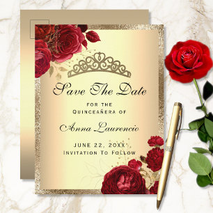 Rode Gouden Bloemrozen Quinceanera Bewaar de Datum Briefkaart