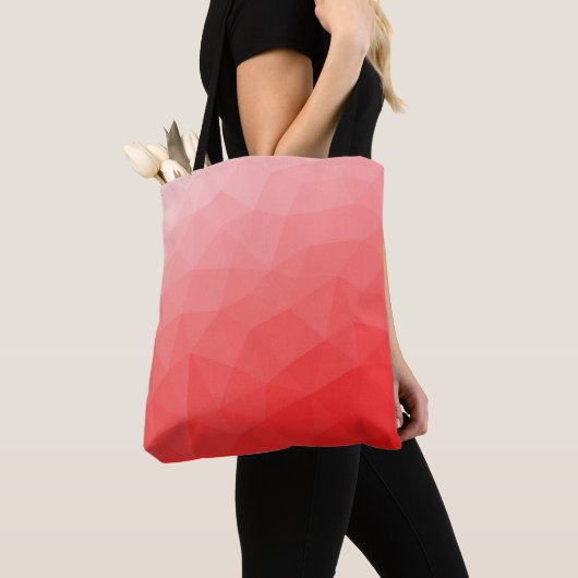 Rode gradiënt geometrisch maaspatroon tote bag (Dichtbij)