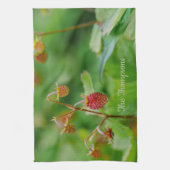 Rode groeiende bosaardbeien met groene naam theedoek (Verticaal)