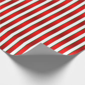 Rode, groene en witte kerstfeeststapes cadeaupapier (Hoek)
