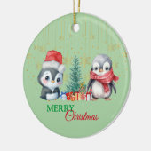 Rode Groene Pinguïn Santa Vrolijk Kerstfeest Keramisch Ornament (Links)