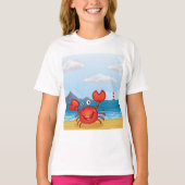 Rode Happy Crab op een strand T-shirt (Voorkant)