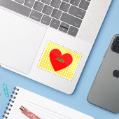 Rode Hart Gele Gingham Valentijnsdag Sticker (Laptop met iPhone)