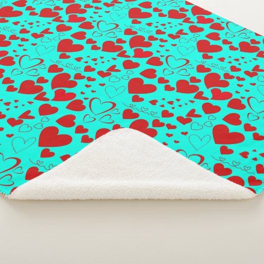 Rode Hart Vormen Patroon in Levendig Turkoois Sherpa Deken (3/4)