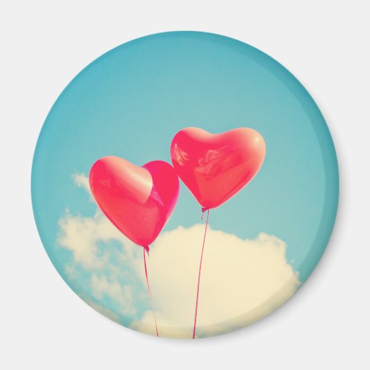 Rode hartballon tegen troebel hemd magneet (Voorkant)