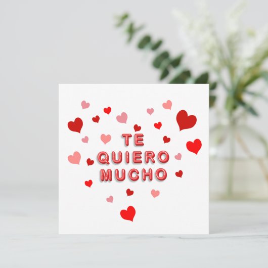 Rode harten Confetti Te Quiero Mucho 3d letters Feestdagenkaart (Staand voorkant)