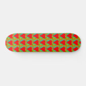 rode harten op de groene skateboard (Horizontaal)