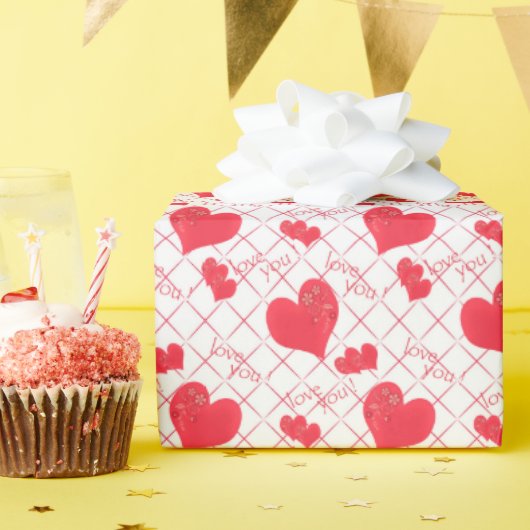 Rode harten, tekst, "hou van je", rood en wit. cadeaupapier (Verjaardagsfeest)