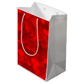 Rode harten textuur medium cadeauzakje (Achterkant Gekanteld)