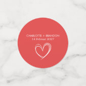 Rode hartvorm Pas de naam en datum van het paar aa Confetti (Kleine voorkant)