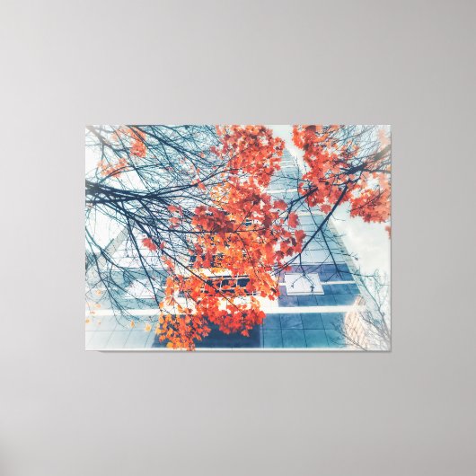 Rode herfstbladeren en stadsgebouw canvas afdruk (Voorkant)