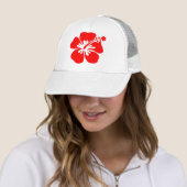 Rode hibiscus-bloem trucker pet (In situ)