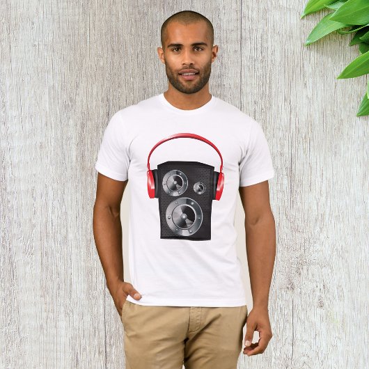 Rode hoofdtelefoon op een luidspreker Mannen T-shi T-shirt