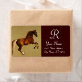 RODE HORSE MONOGRAM, bruin Etiket (Insitu)