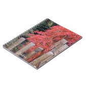 Rode Japanse esdoornbladeren en bamboe hek Notitieboek (Linkerzijde)