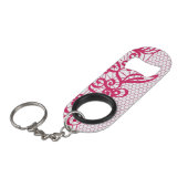 Rode kant sleutelhanger flessenopener (Voorkant Gekanteld)