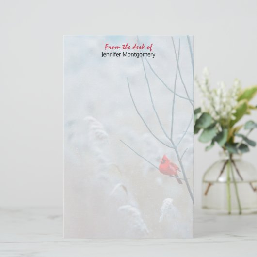 Rode kardinaal in de Natuur van de winter: Kerstmi Briefpapier (Staand voorkant)