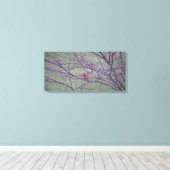 Rode Kardinaal in Oostelijke Rode Bud Boom Canvas Afdruk (Insitu (Houten vloer))
