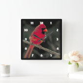 Rode kardinaal op een boomtak vierkante klok (Huis)