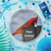 Rode kardinaal op houten stump papieren bordje (Feest)