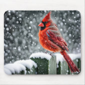 Rode Kardinaal op Sneeuwrijke Omheining Muismat (Voorkant)