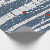 Rode kardinalen op witte baars cadeaupapier (Hoek)