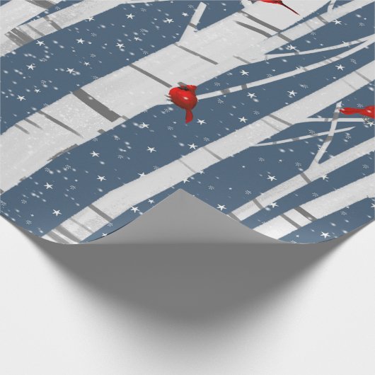 Rode kardinalen op witte baars cadeaupapier (Hoek)