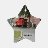 Rode kasten in de kerstversiering van Litiz Penna Keramisch Ornament (Rechts)