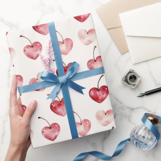 Rode Kersen Harten Valentijnsdag Cadeaupapier (Geschenken)