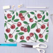 Rode kersen op wit tissuepapier (Craft)